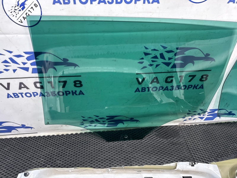 Стекло двери, 10000 рублей, Санкт-Петербург