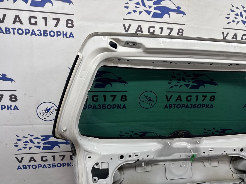 Дверь багажника, 15000 рублей, Санкт-Петербург