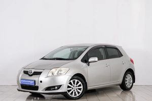 Хетчбэк Toyota Auris 2007 года, 689000 рублей, Красноярск