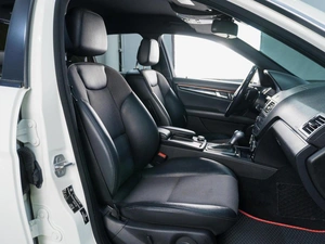 Седан Mercedes-benz C-класс 2011 года, 1049000 рублей, Сургут