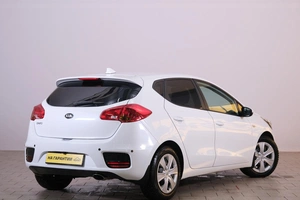 Хетчбэк Kia Ceed 2018 года, 1359000 рублей, Омск