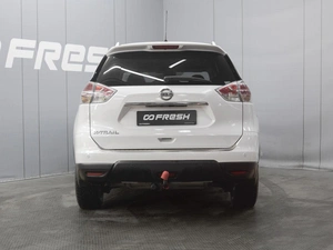 Внедорожник Nissan X-Trail 2016 года, 1861077 рублей, Омск