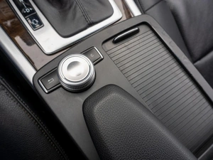 Седан Mercedes-benz E-класс 2011 года, 1519000 рублей, Саратов