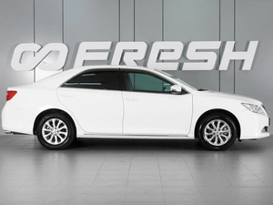Седан Toyota Camry 2014 года, 1999000 рублей, Красный Пахарь