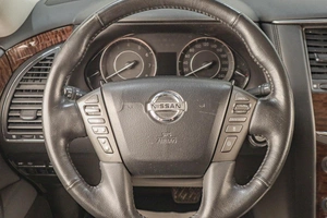 Внедорожник Nissan Patrol 2012 года, 2629000 рублей, Челябинск