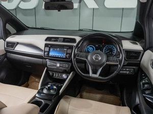 Хетчбэк Nissan Leaf 2017 года, 1649000 рублей, Тюмень