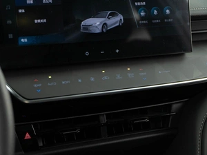 Седан Toyota Camry 2025 года, 4599050 рублей, Москва