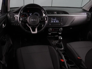 Седан Kia Rio 2021 года, 1549000 рублей, Воронеж