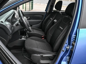 Хетчбэк Renault Sandero 2017 года, 1174000 рублей, Кирилловка