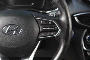 Внедорожник Hyundai Santa Fe 2018 года, 2899000 рублей, Челябинск