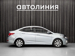Седан Hyundai Solaris 2011 года, 599000 рублей, Красноярск