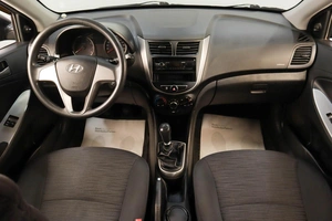 Хетчбэк Hyundai Solaris 2015 года, 859000 рублей, Челябинск