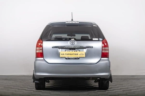 Минивэн Toyota Wish 2005 года, 699000 рублей, Томск