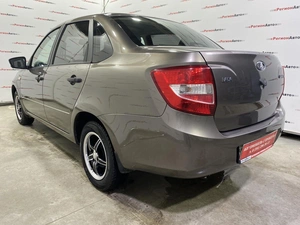 Седан ВАЗ (LADA) Granta 2018 года, 685000 рублей, Красноярск