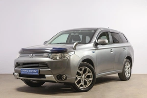 Внедорожник Mitsubishi Outlander 2015 года, 1929000 рублей, Новосибирск