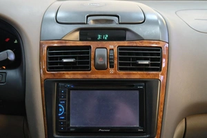 Седан Nissan Maxima 2005 года, 569000 рублей, Омск