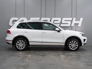 Внедорожник Volkswagen Touareg 2015 года, 2599000 рублей, Воронеж