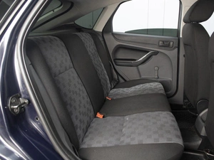 Хетчбэк Ford Focus 2005 года, 310000 рублей, Омск