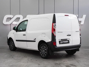 Renault Kangoo, II рестайлинг (2013—н. в.), 1.6 MT (102 л.с.) 2015г. 2015 года, 1060000 рублей, Воронеж