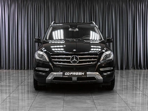 Внедорожник Mercedes-benz M-класс 2015 года, 2599000 рублей, Тюмень
