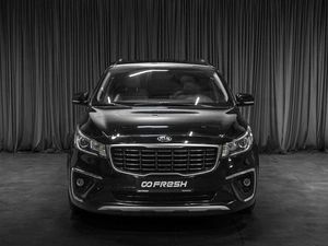 Минивэн Kia Carnival 2019 года, 3129000 рублей, Тюмень