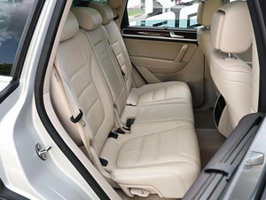 Внедорожник Volkswagen Touareg 2012 года, 2179000 рублей, Волгоград