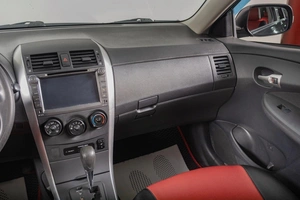 Седан Toyota Corolla 2012 года, 1249000 рублей, Томск