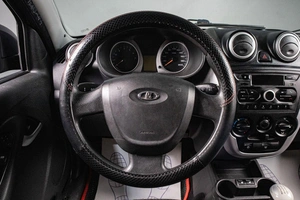 Лифтбек ВАЗ (LADA) Granta 2015 года, 499000 рублей, Сургут
