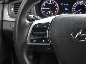 Седан Hyundai Sonata 2019 года, 1799000 рублей, Краснодар