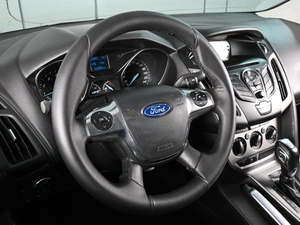 Хетчбэк Ford Focus 2012 года, 865000 рублей, Ростов-на-Дону