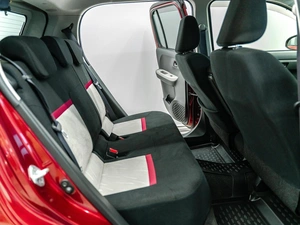 Хетчбэк Toyota Passo 2017 года, 1050000 рублей, Красноярск