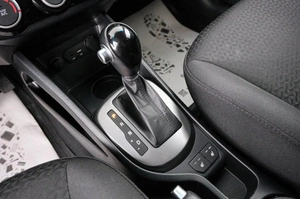 Седан Kia Rio 2016 года, 1099000 рублей, Красноярск
