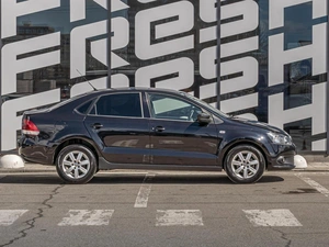 Седан Volkswagen Polo 2011 года, 730000 рублей, Краснодар