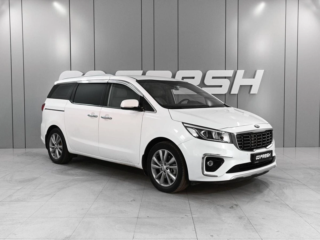 Минивэн Kia Carnival 2018 года, 2849000 рублей, Аксай