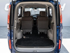 Минивэн Honda Stepwgn 2017 года, 2040000 рублей, Краснодар