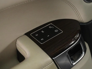 Внедорожник Land Rover Range Rover Sport 2016 года, 3349000 рублей, Красный Пахарь