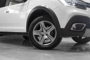 Седан Renault Logan Stepway 2020 года, 1289000 рублей, Петрозаводск