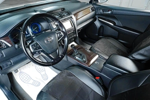 Седан Toyota Camry 2015 года, 1649000 рублей, Тюмень