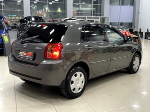 Хетчбэк Toyota Corolla 2005 года, 797000 рублей, Солонцы