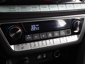 Седан Hyundai Sonata 2019 года, 1949000 рублей, Воронеж