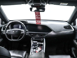 Внедорожник Geely Tugella 2023 года, 2990000 рублей, Красноярск