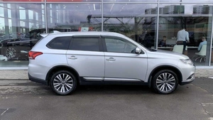 Внедорожник Mitsubishi Outlander 2018 года, 2455000 рублей, Солонцы