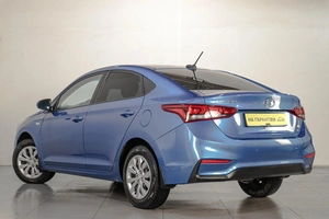 Седан Hyundai Solaris 2018 года, 939000 рублей, Челябинск