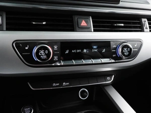 Универсал Audi A4 2018 года, 2396000 рублей, Воронеж