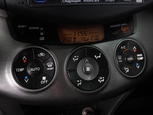 Внедорожник Toyota RAV4 2010 года, 1299000 рублей, Минеральные Воды