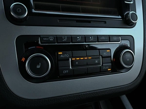Хетчбэк Volkswagen Scirocco 2011 года, 970000 рублей, Волгоград