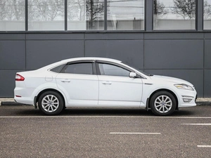 Седан Ford Mondeo 2011 года, 824070 рублей, Кирилловка