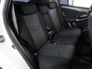 Внедорожник Toyota RAV4 2011 года, 1355000 рублей, Воронеж