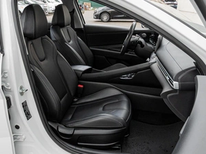 Седан Hyundai Elantra 2024 года, 2290000 рублей, Краснодар
