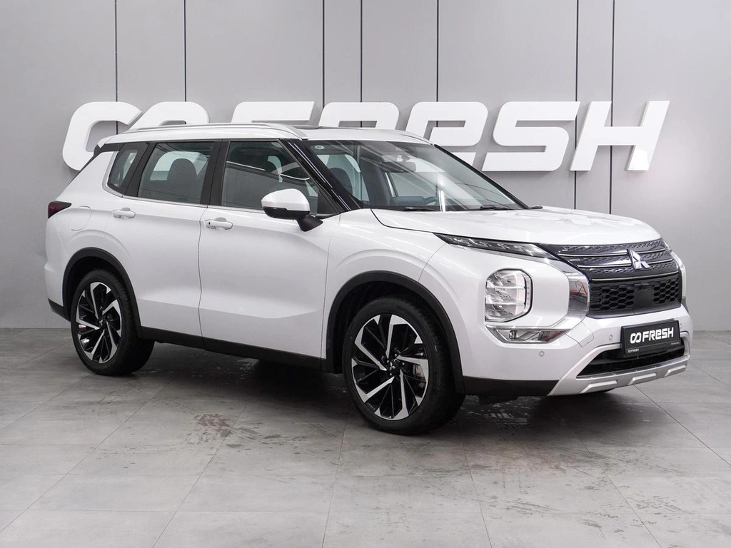 Внедорожник Mitsubishi Outlander 2022 года, 3819000 рублей, Воронеж